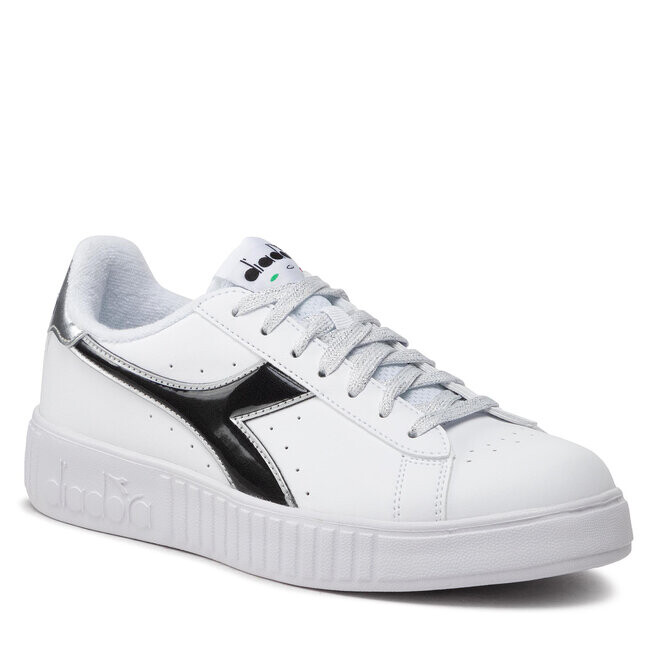 

Кроссовки Diadora StepP, белый