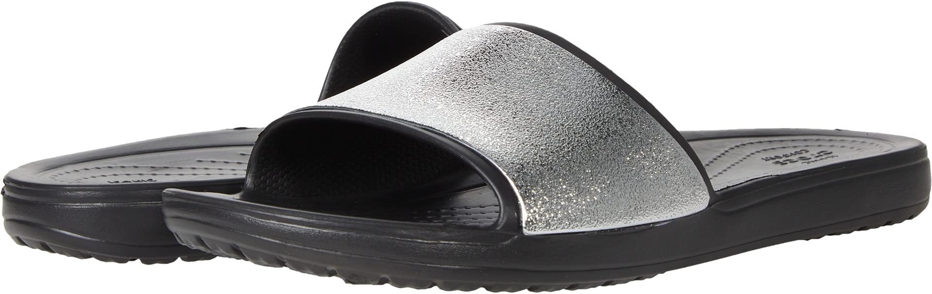 

Сандалии на плоской подошве Sloane Shine Low Slide Crocs, черный