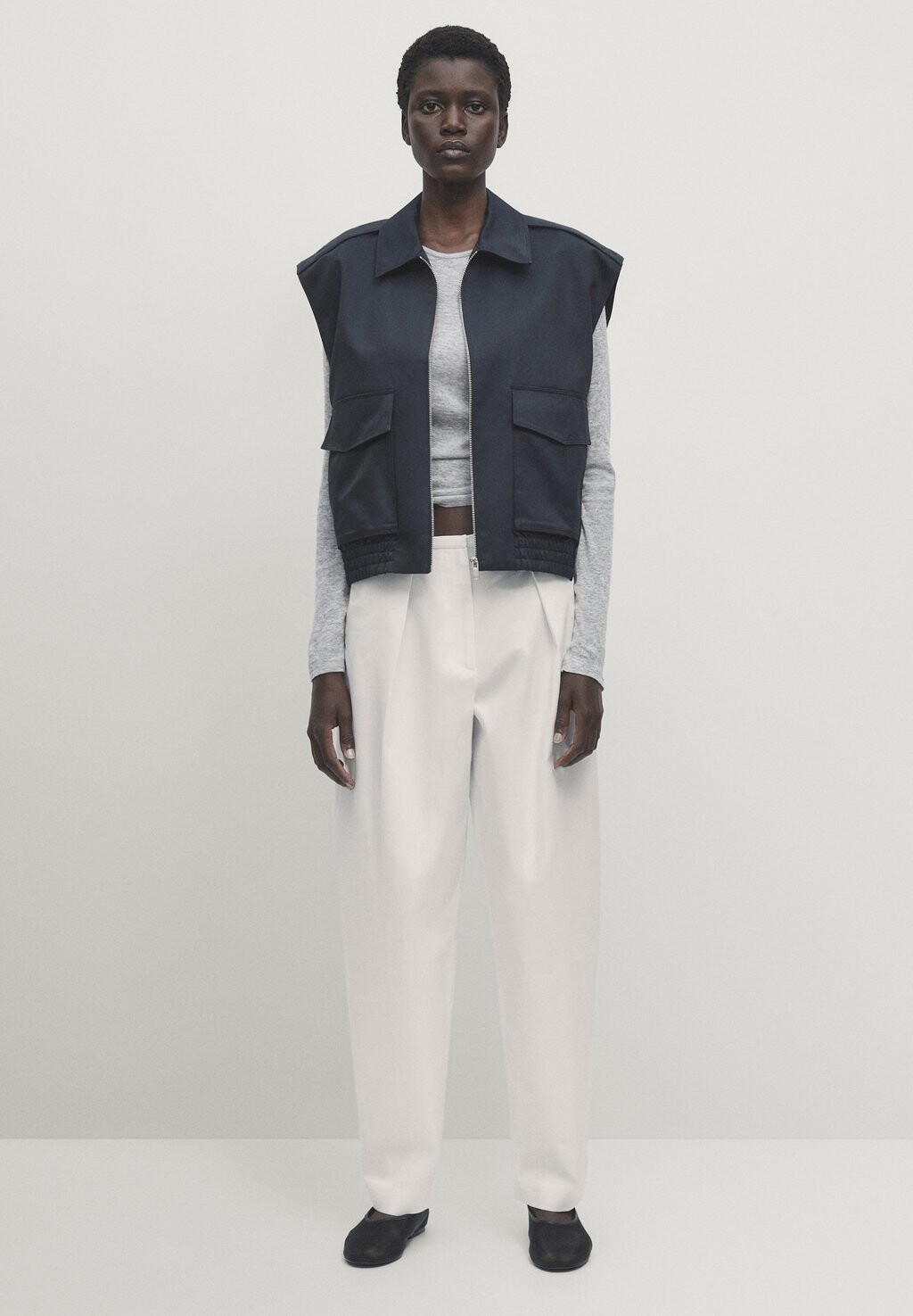 

Жилет Massimo Dutti, цвет mottled dark blue