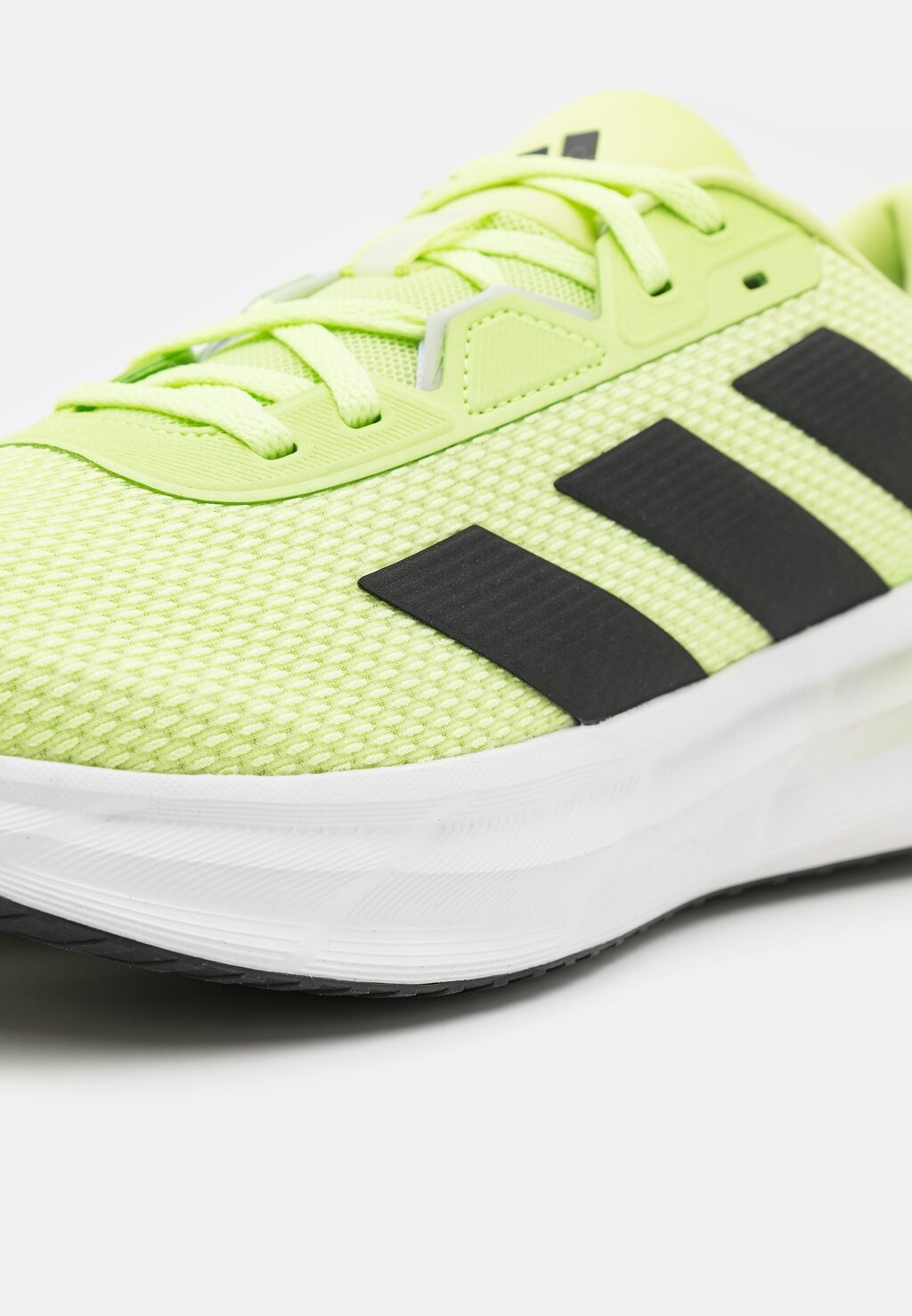 

Обувь на шнуровке GALAXY 7 adidas, черный