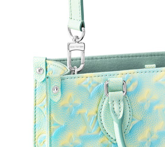 

OnTheGo PM Louis Vuitton