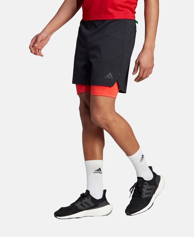 

Тренировочные шорты adidas, черный