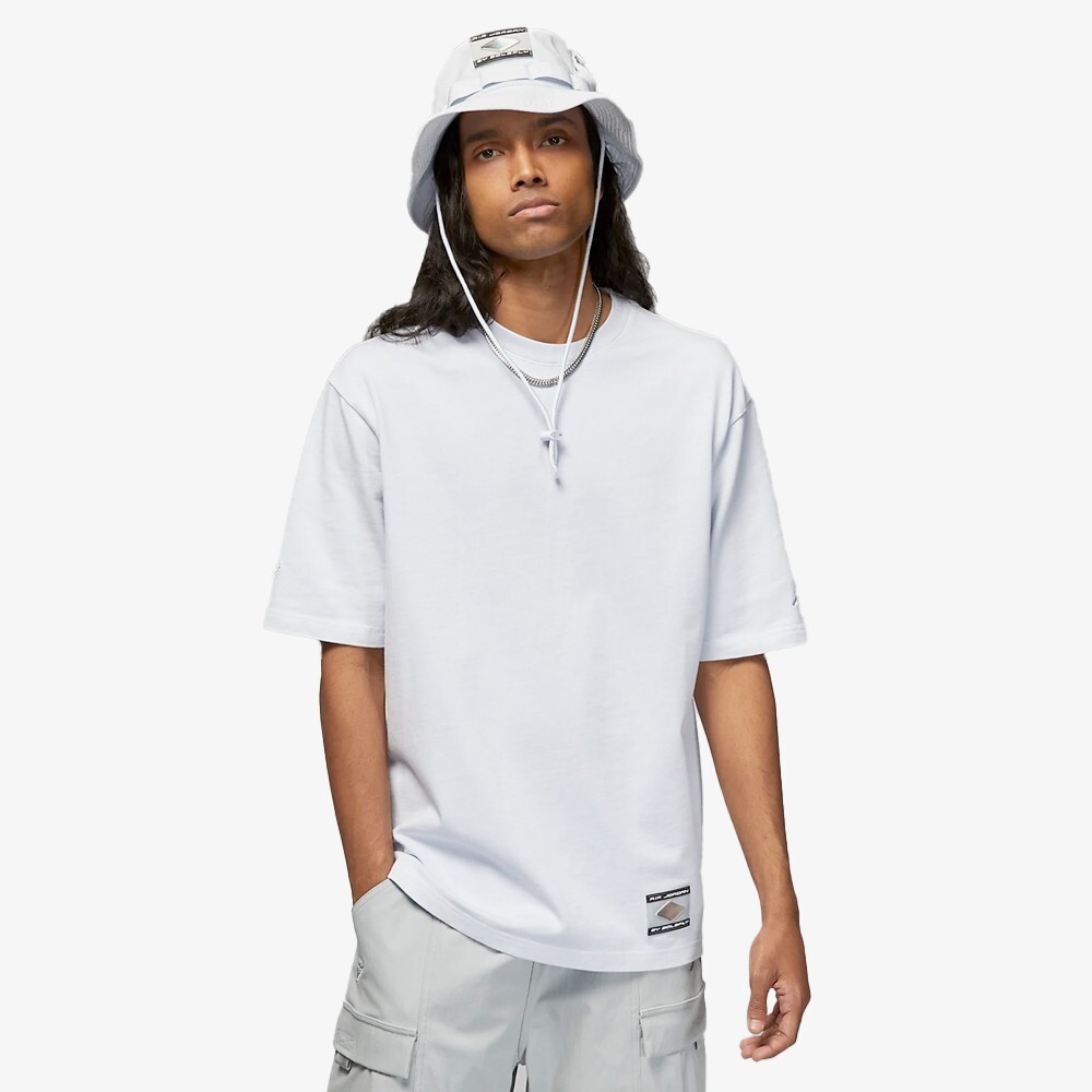 

Футболка Jordan x SoleFly Tee Jordan, мультиколор