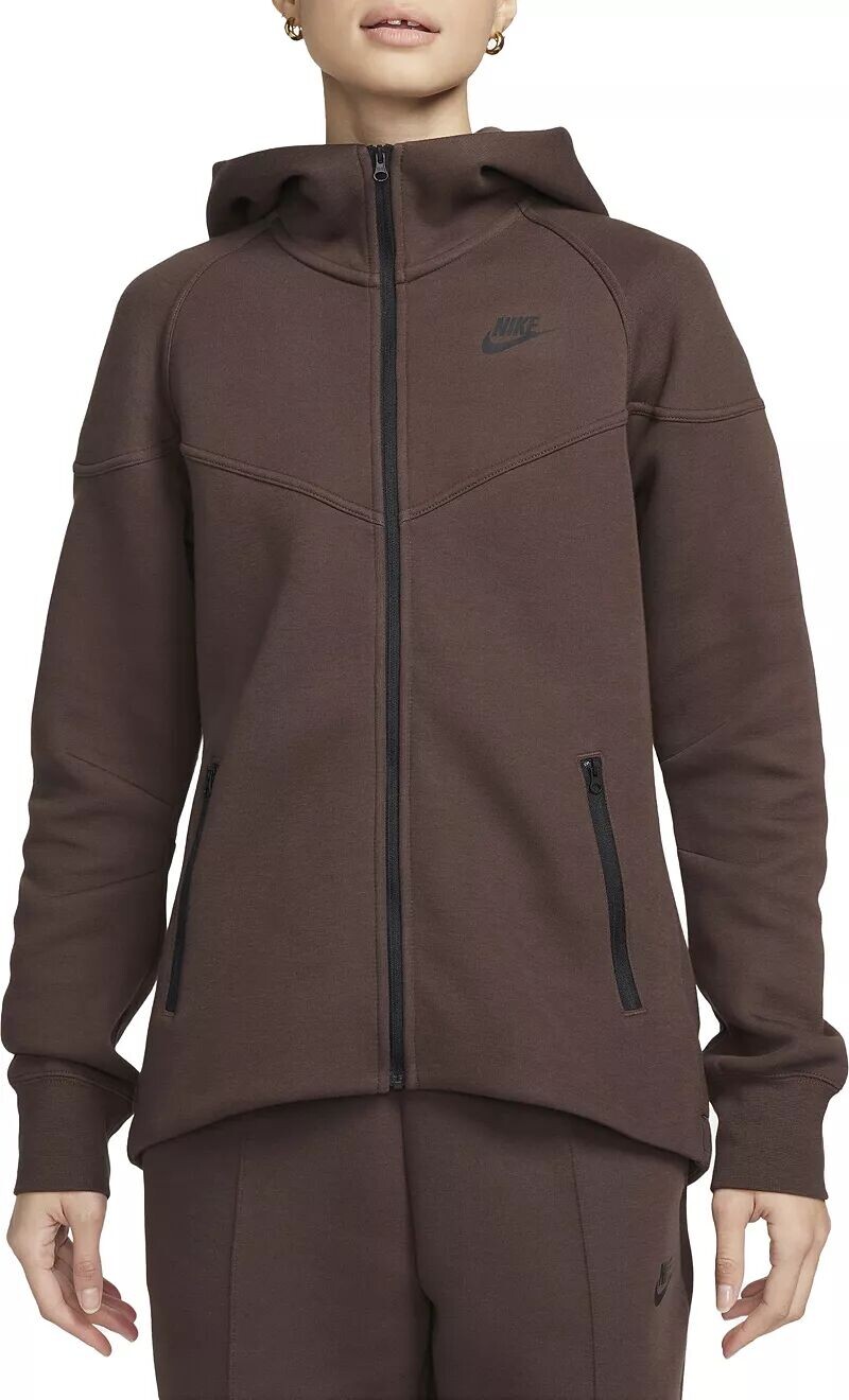 

Женская худи с молнией во всю длину Nike Sportswear из технического флиса Windrunner