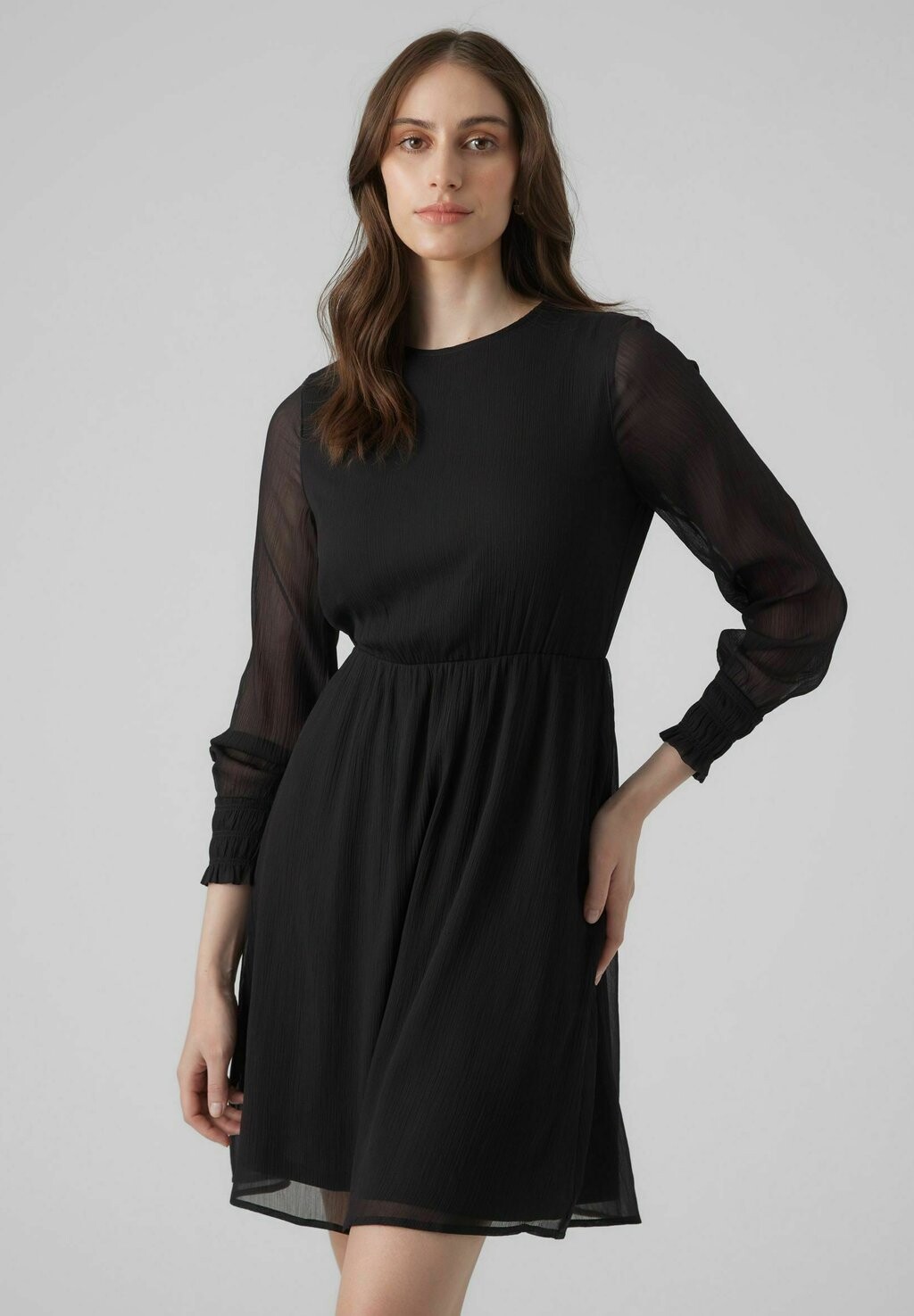 

Летнее платье Vero Moda, черный