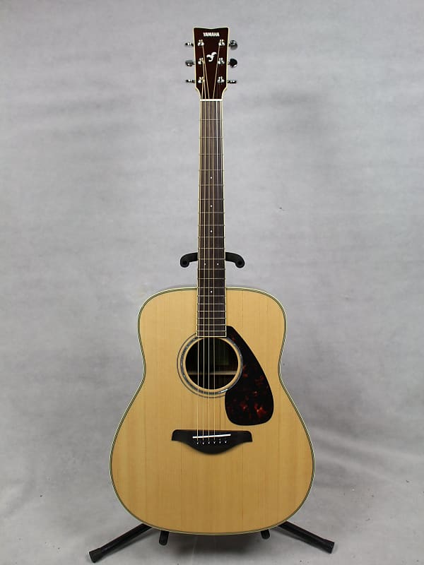 Акустическая гитара Yamaha FG830 Dreadnought Acoustic Guitar Natural