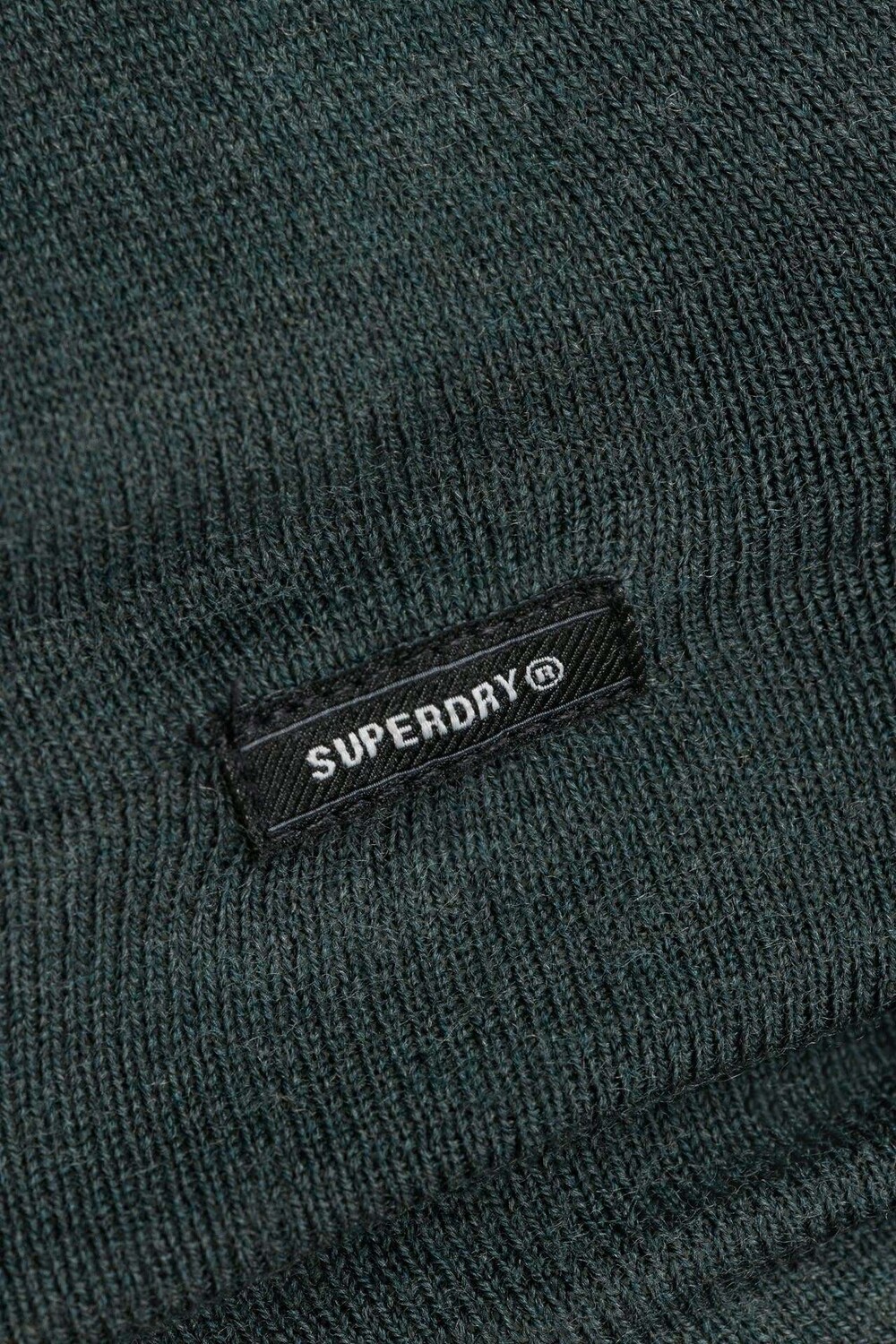 

Лонгслив еловый зеленый Superdry