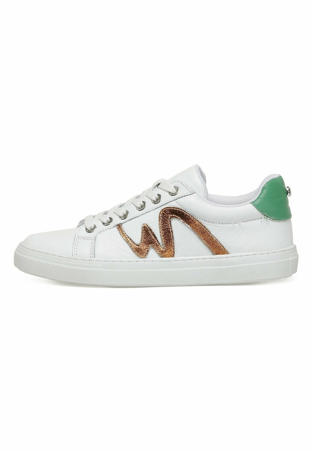 

Кроссовки Nine West