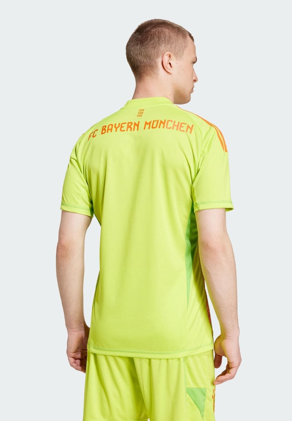 

Футболка вратаря adidas Performance, полусолнечно-желтая Bayern 24/25