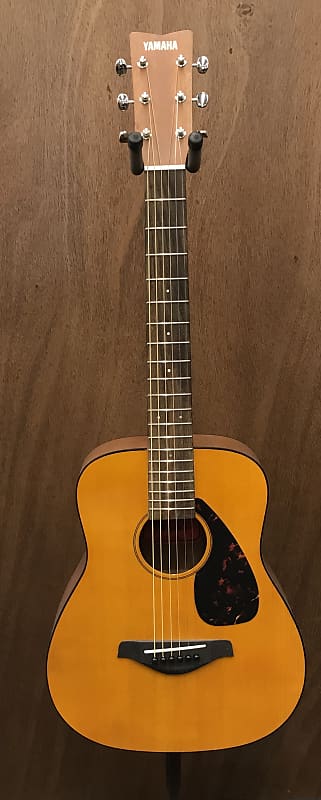 Акустическая гитара Yamaha JR1 3/4 Dreadnought Acoustic Guitar цена и фото