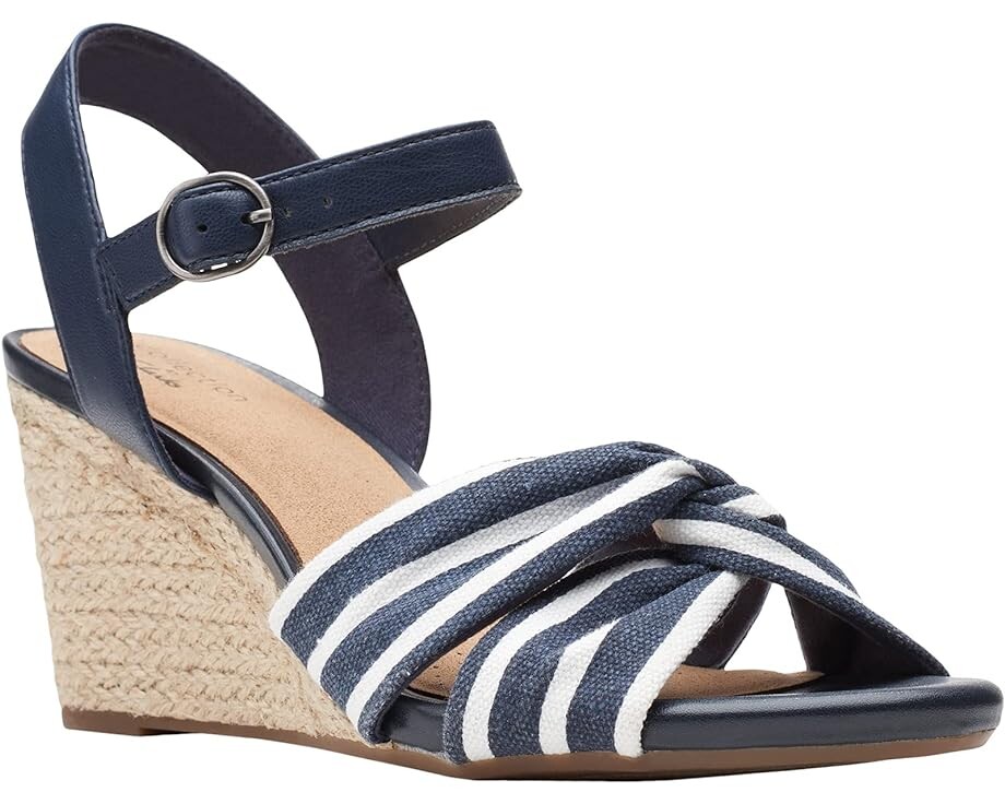 

Туфли Clarks Margee Beth, цвет Navy Combi