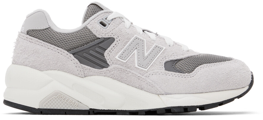 

Серые кроссовки New Balance 580