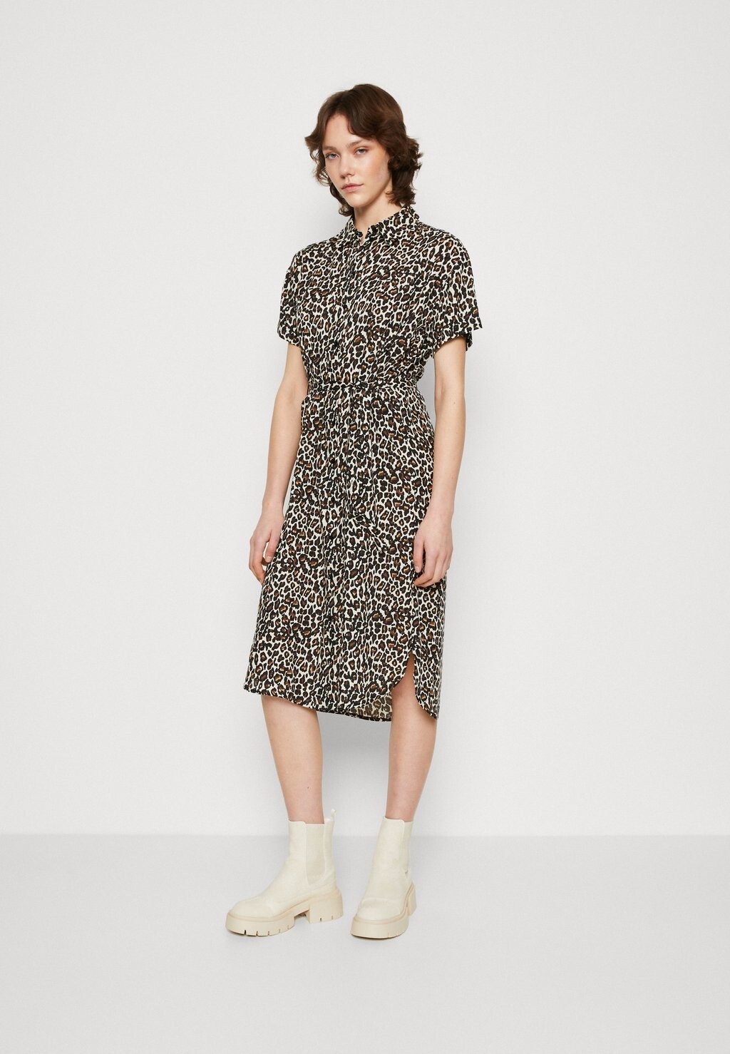 

Платье-рубашка Vero Moda