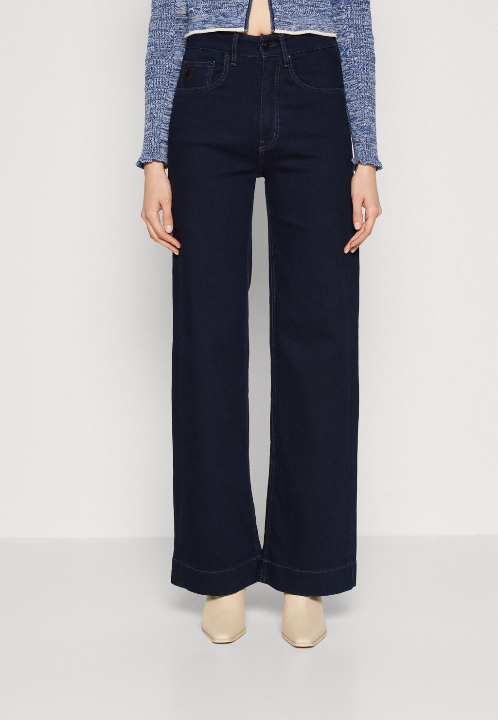 

Джинсы свободного кроя LOIS Jeans