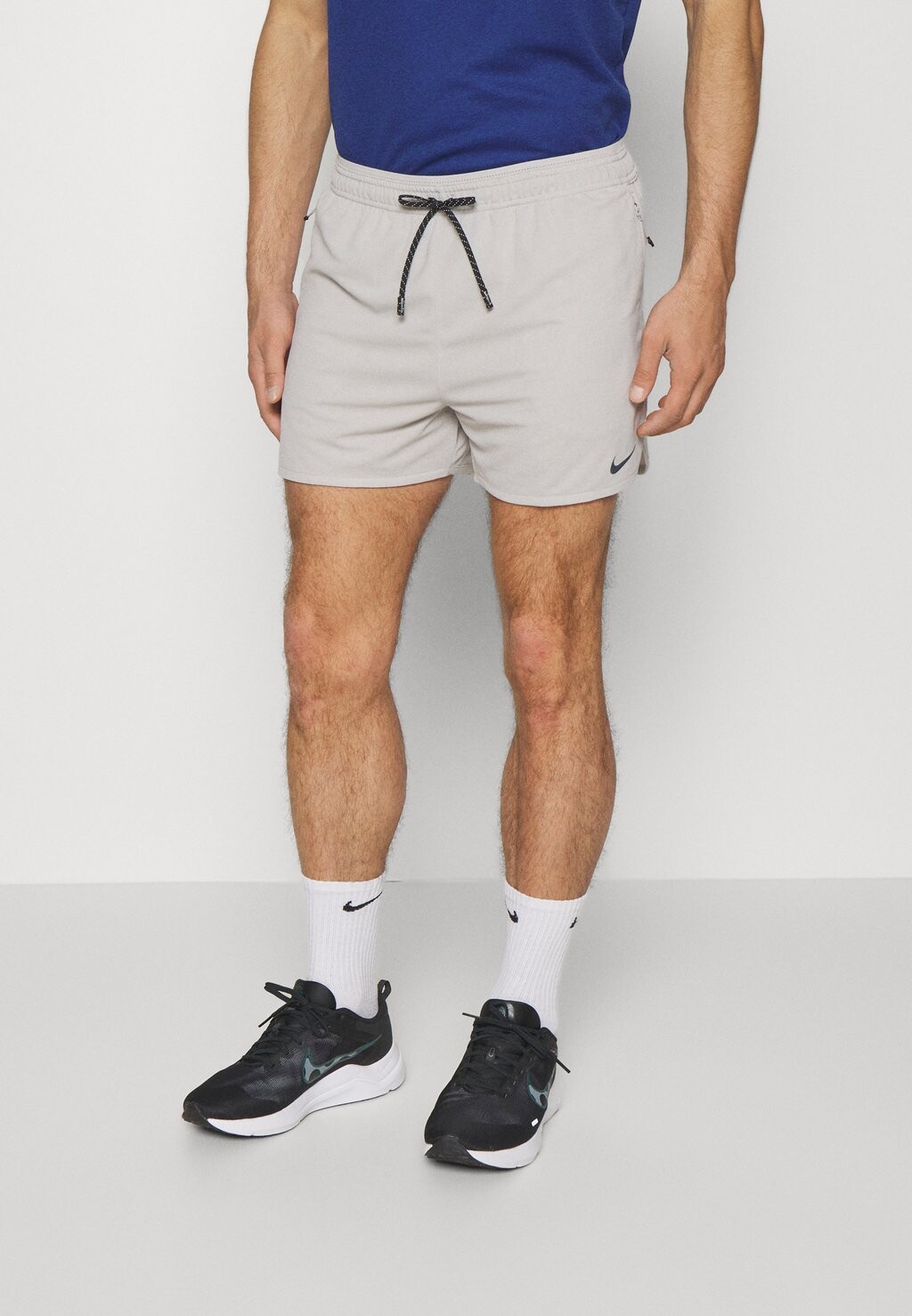 

Спортивные шорты Nike