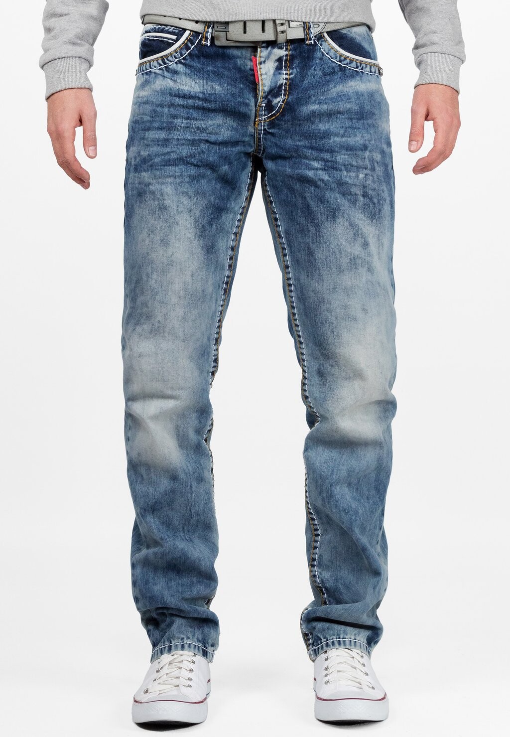 

Джинсы прямого кроя REGULAR FIT Cipo & Baxx, цвет blau