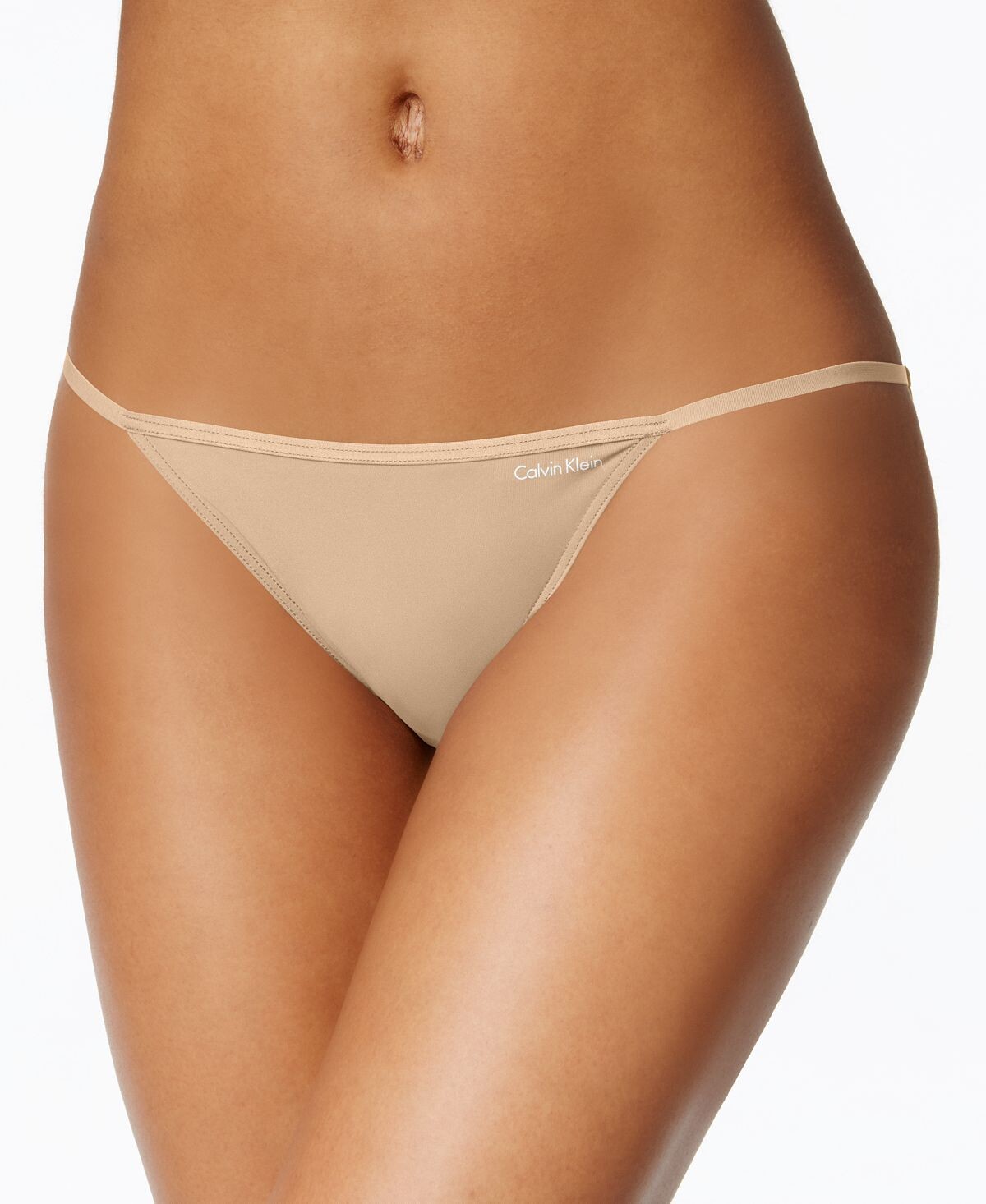 

Гладкое нижнее белье бикини-стринги D3510 Calvin Klein
