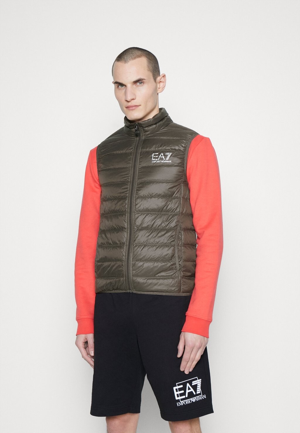

Жилет ЖИЛЕТ EA7 Emporio Armani, Темно-серый