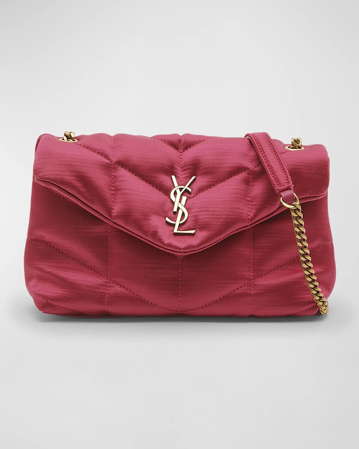 

Сумка через плечо Lou Puffer Toy YSL из стеганого атласа Saint Laurent, цвет Fuchsia
