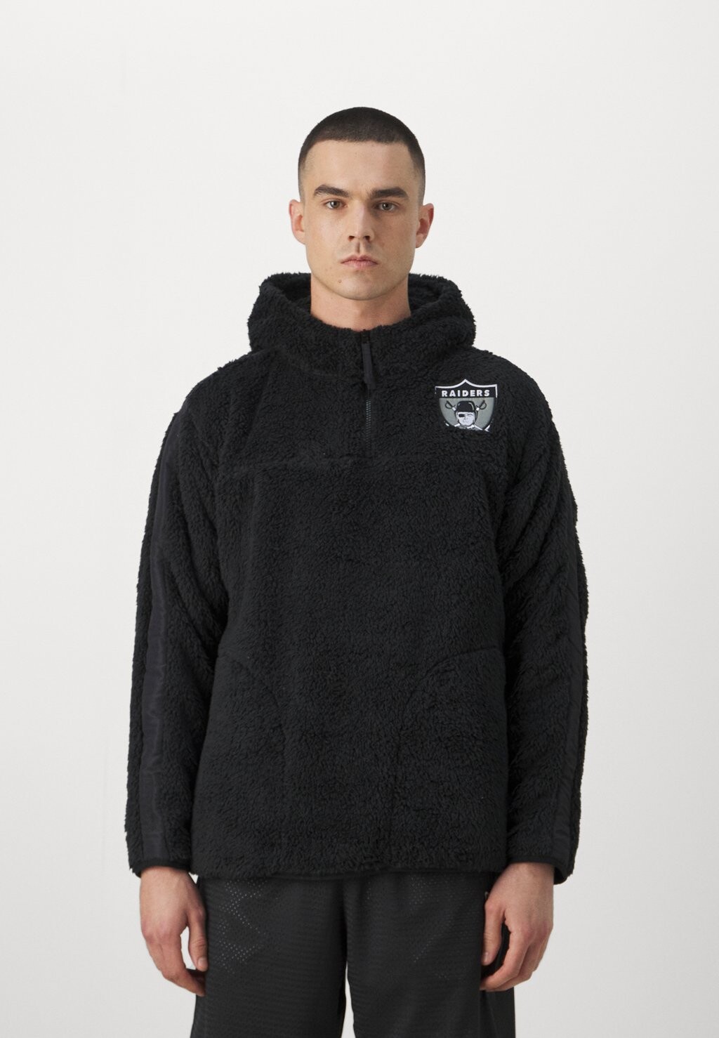 

Толстовка Толстовка на молнии NFL OAKLAND RAIDERS 1/4 Mitchell & Ness, черный