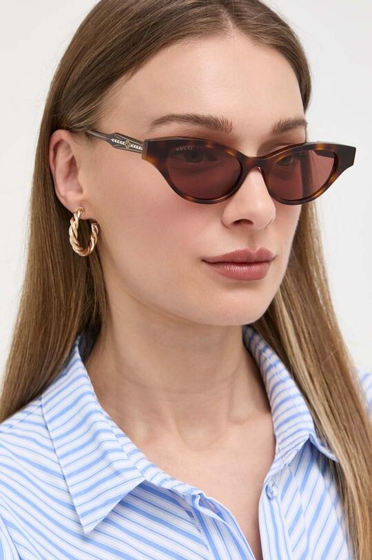 

Солнечные очки Gucci, коричневый