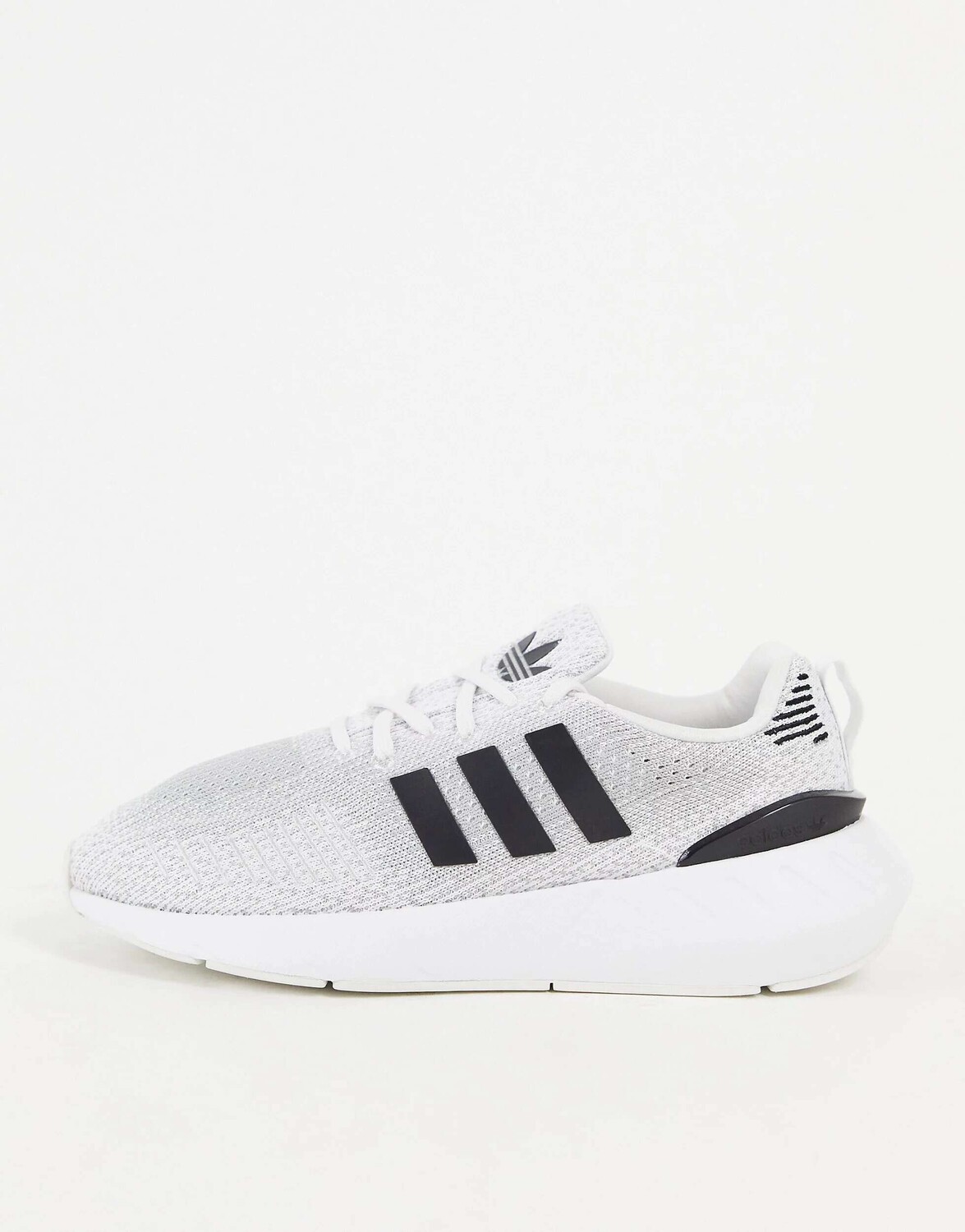 

Черно-белые кроссовки adidas Originals Swift Run X, Черный
