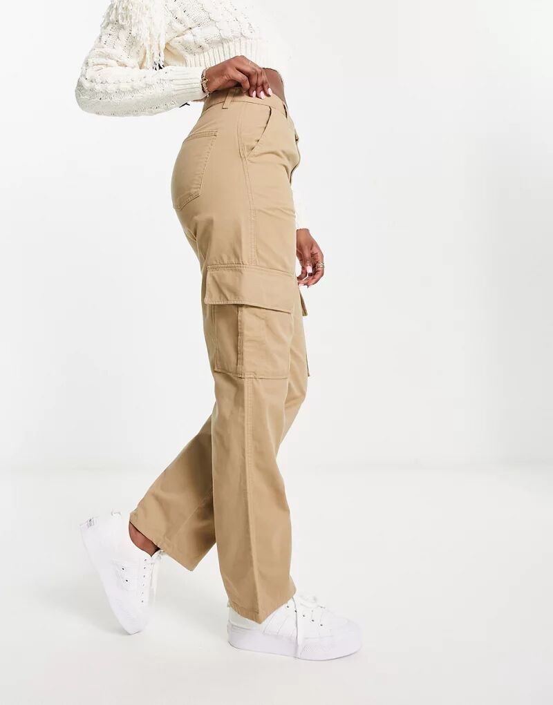 Светло-бежевые брюки-карго узкого кроя New Look
