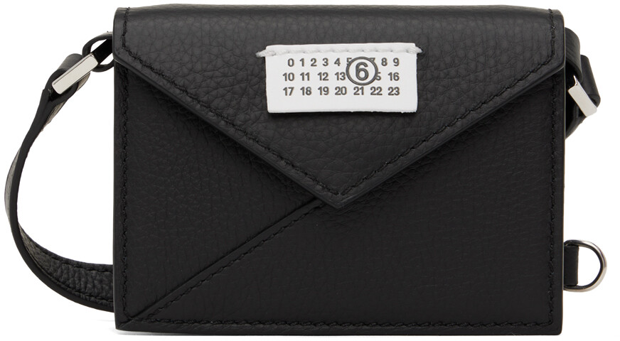 

Черная мини-сумка Triangle 6 MM6 Maison Margiela