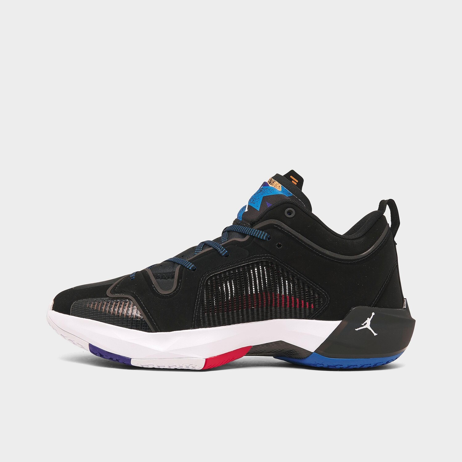 

Баскетбольные кроссовки Air Jordan 37 Low, черный