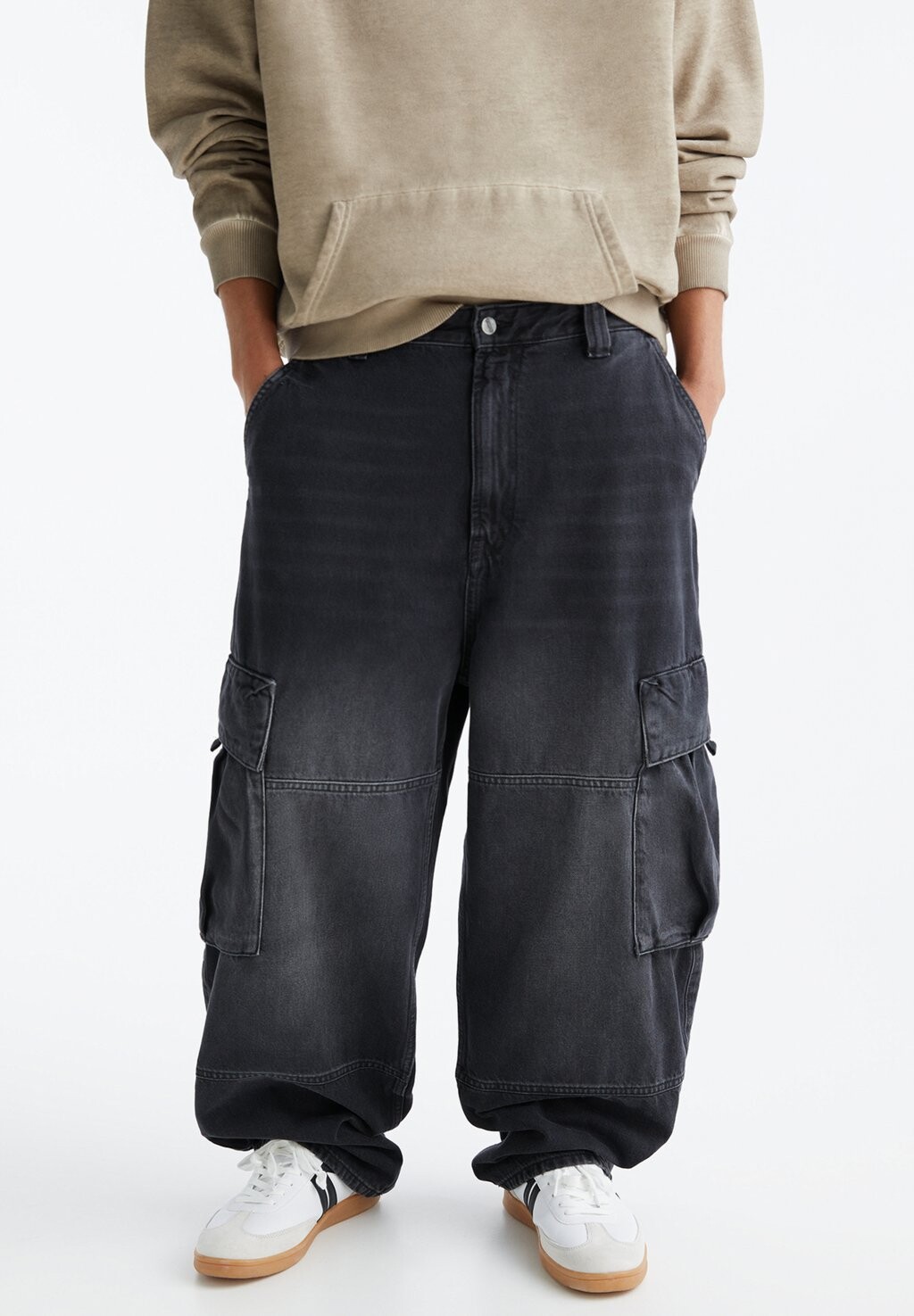 

Джинсы-сигареты Wide-Leg Baggy PULL&BEAR, цвет dark grey