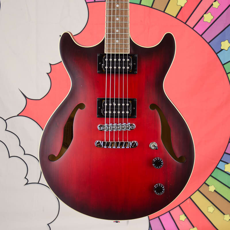

Электрогитара Ibanez AM53 Sunburst Red Artcore Electric Guitar