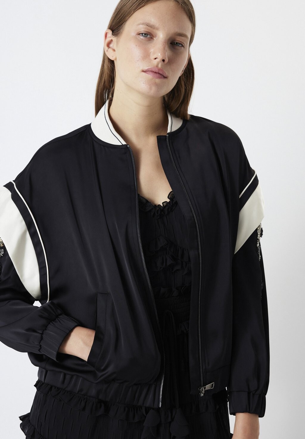 

Куртка-бомбер RELAXED FIT STONE EMBROIDERED Ipekyol, цвет black