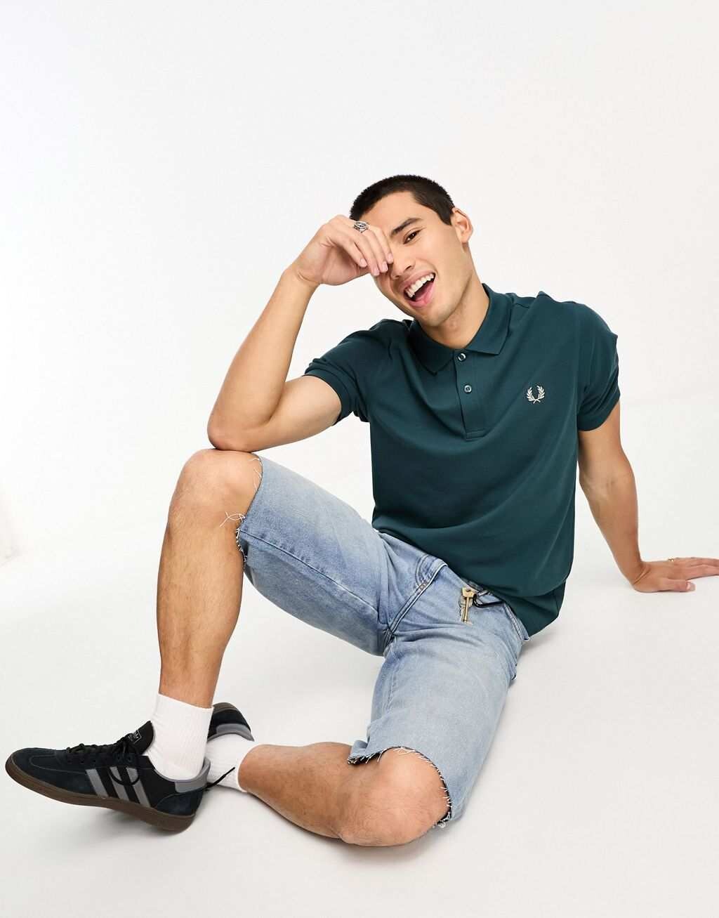 

Голубая рубашка-поло Fred Perry