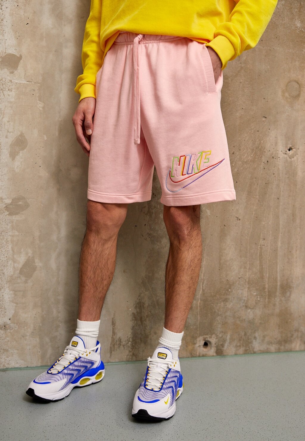 

Спортивные штаны M CLUB FT MCF Nike Sportswear, розовый