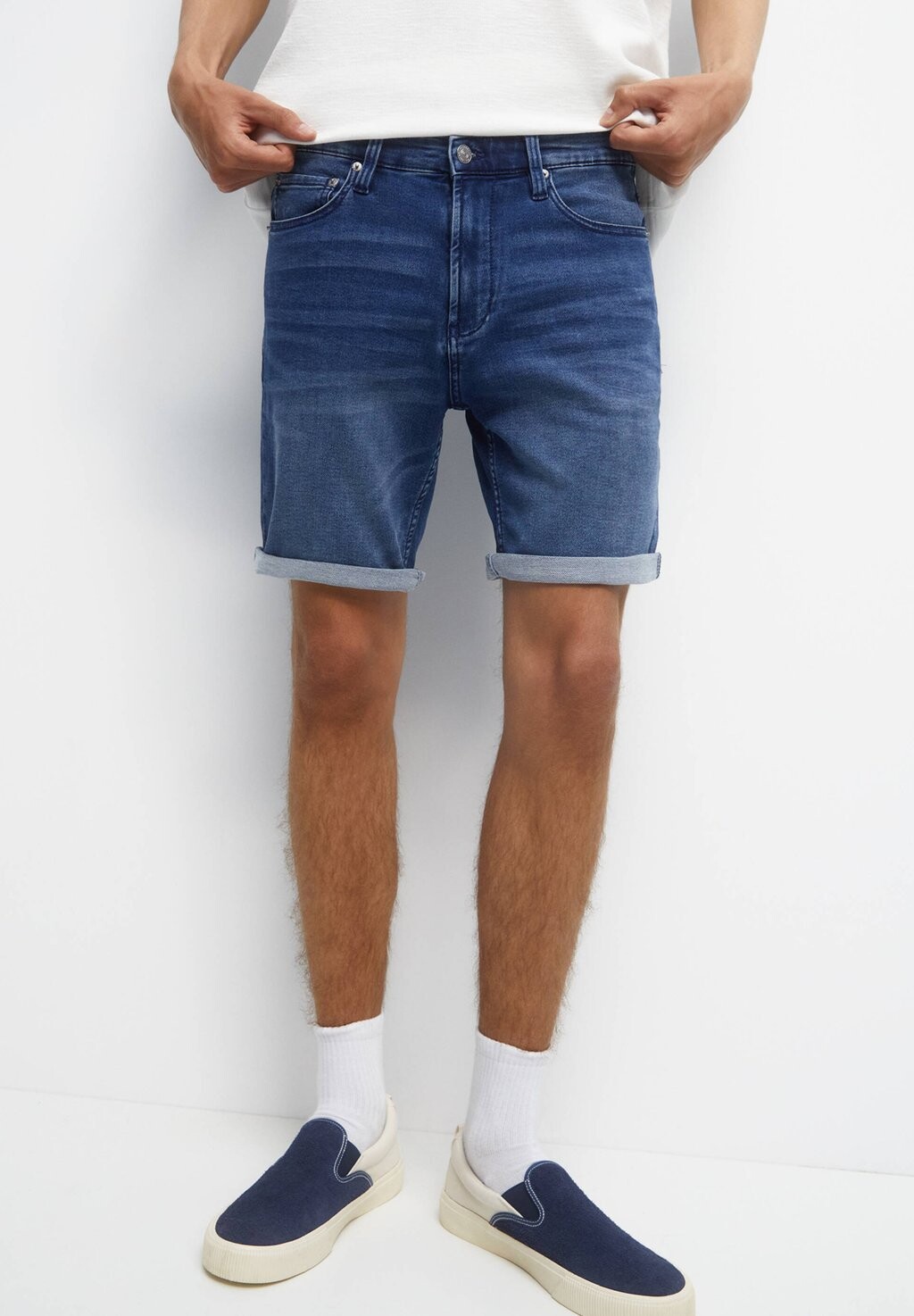 

Джинсовые шорты PULL&BEAR