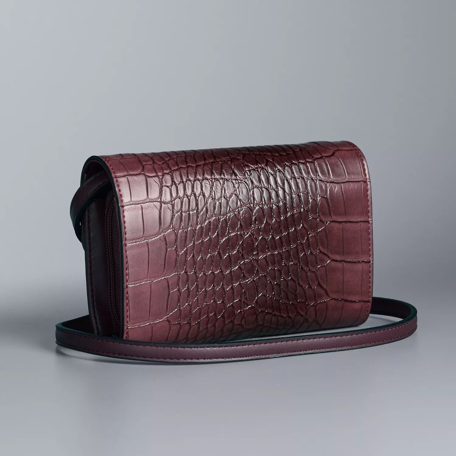 

Simply Vera Миниатюрная сумка через плечо Vera Wang Signature Simply Vera Vera Wang