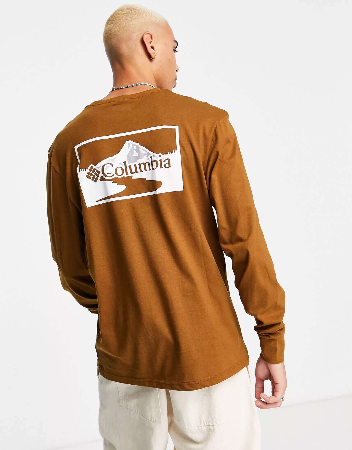 

Коричневая футболка с длинными рукавами Columbia Hopedale
