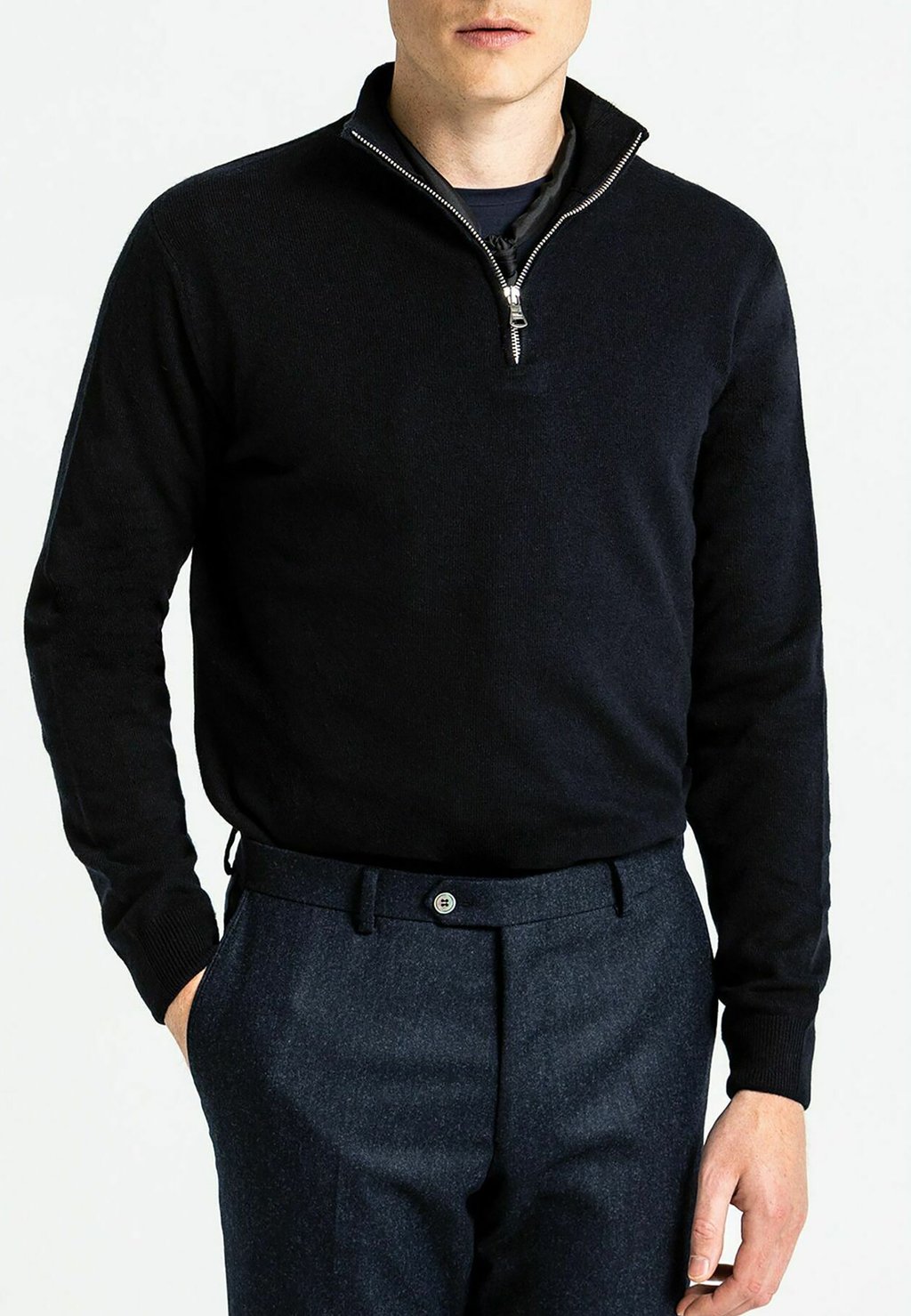 вязаный свитер patton oscar jacobson цвет dark grey Вязаный свитер PATTON Oscar Jacobson, цвет navy