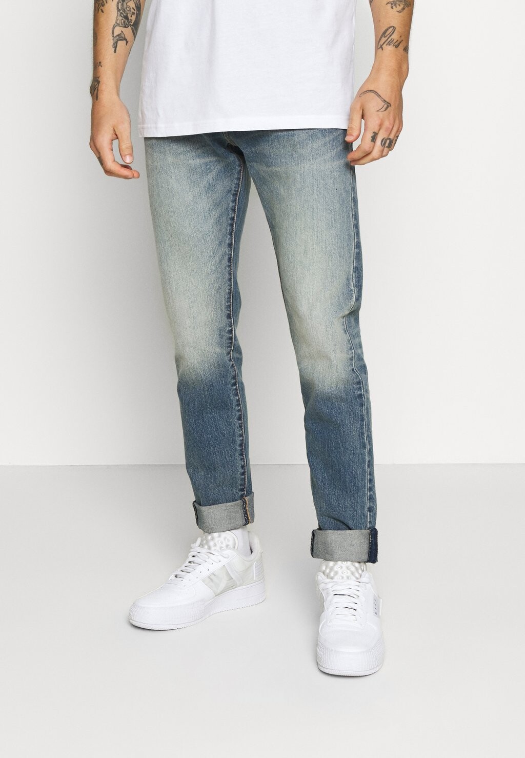 

Зауженные джинсы 512™ SLIM TAPER Levi's, синий деним