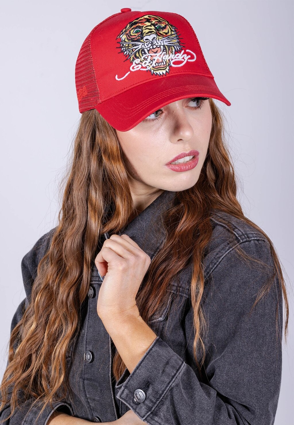 

Бейсболка Ed Hardy, красный