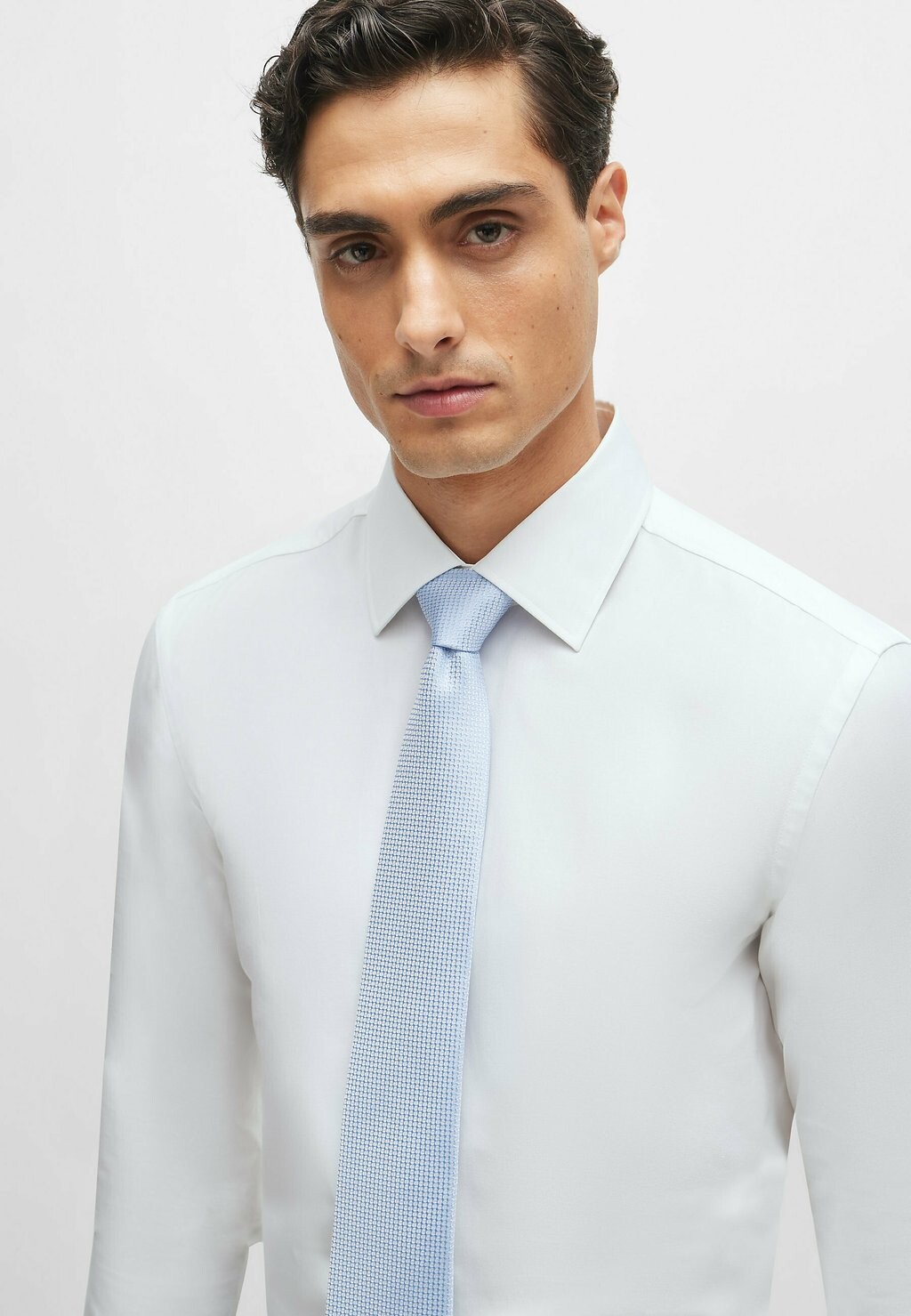 

Галстук BOSS, цвет light blue