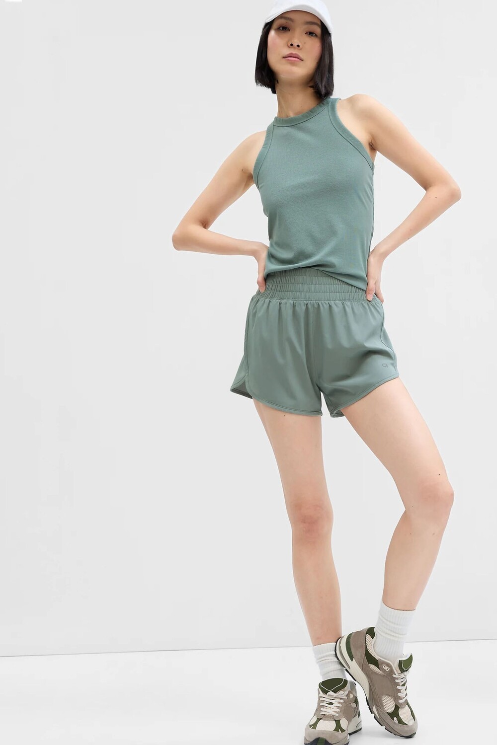 

3-дюймовые шорты для бега Gap, зеленый
