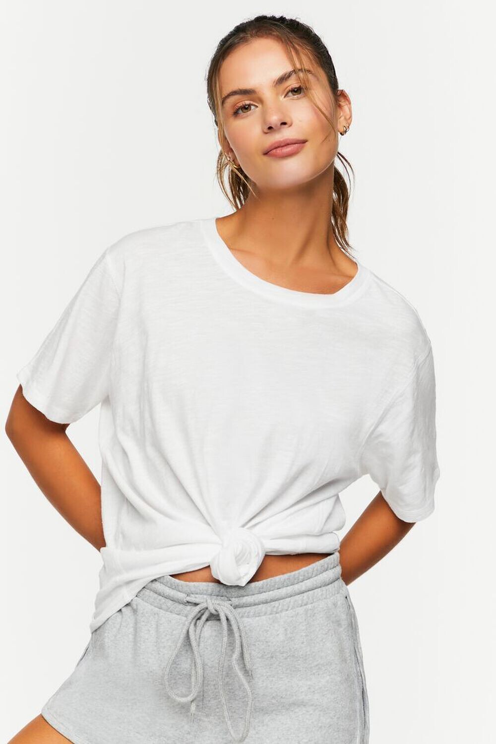 

Удлиненная футболка Active с дельфиновым краем Forever 21, белый
