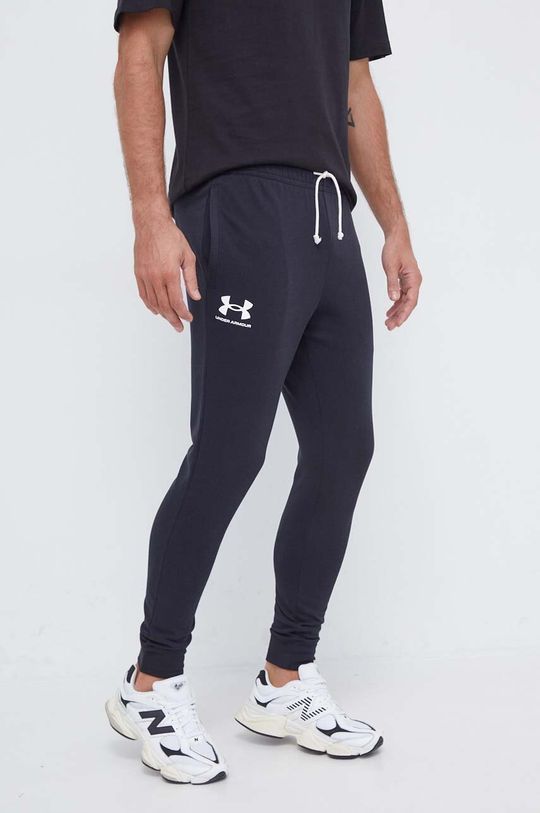 

Спортивные брюки Under Armour, черный