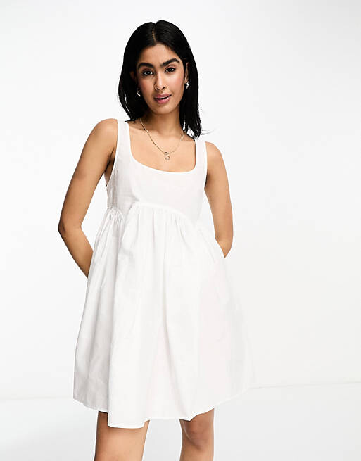 

Белый сарафан мини с квадратным вырезом ASOS DESIGN
