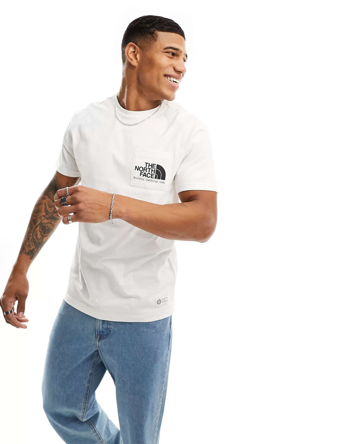

Белая футболка с карманом The North Face Heritage Berkeley, Белый