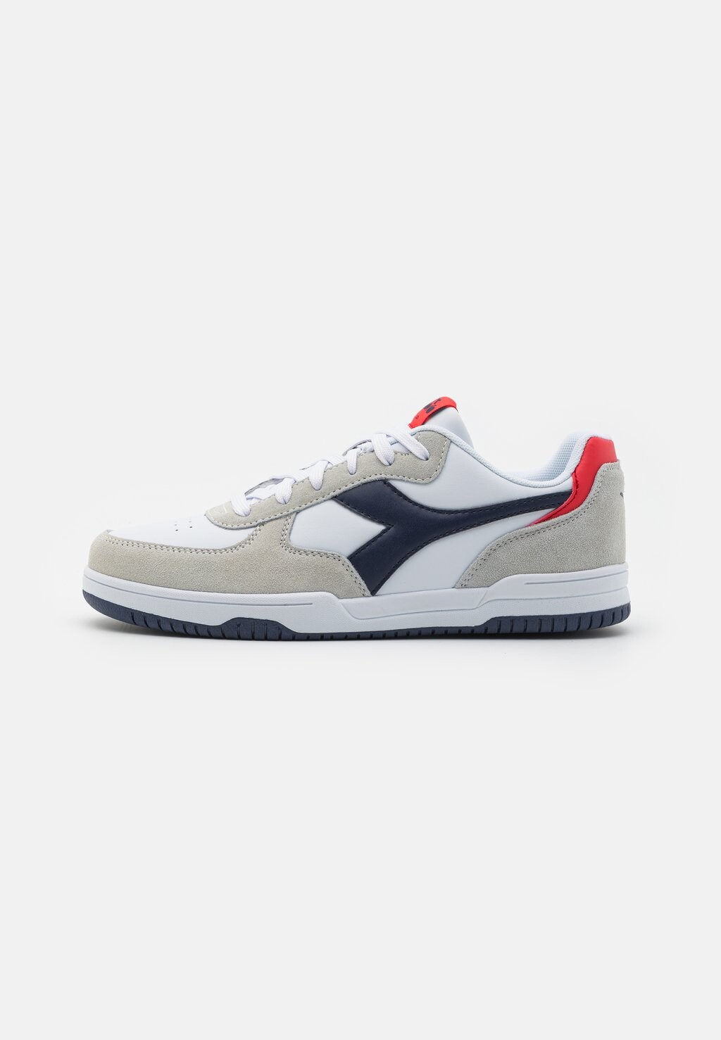 

Кроссовки Diadora
