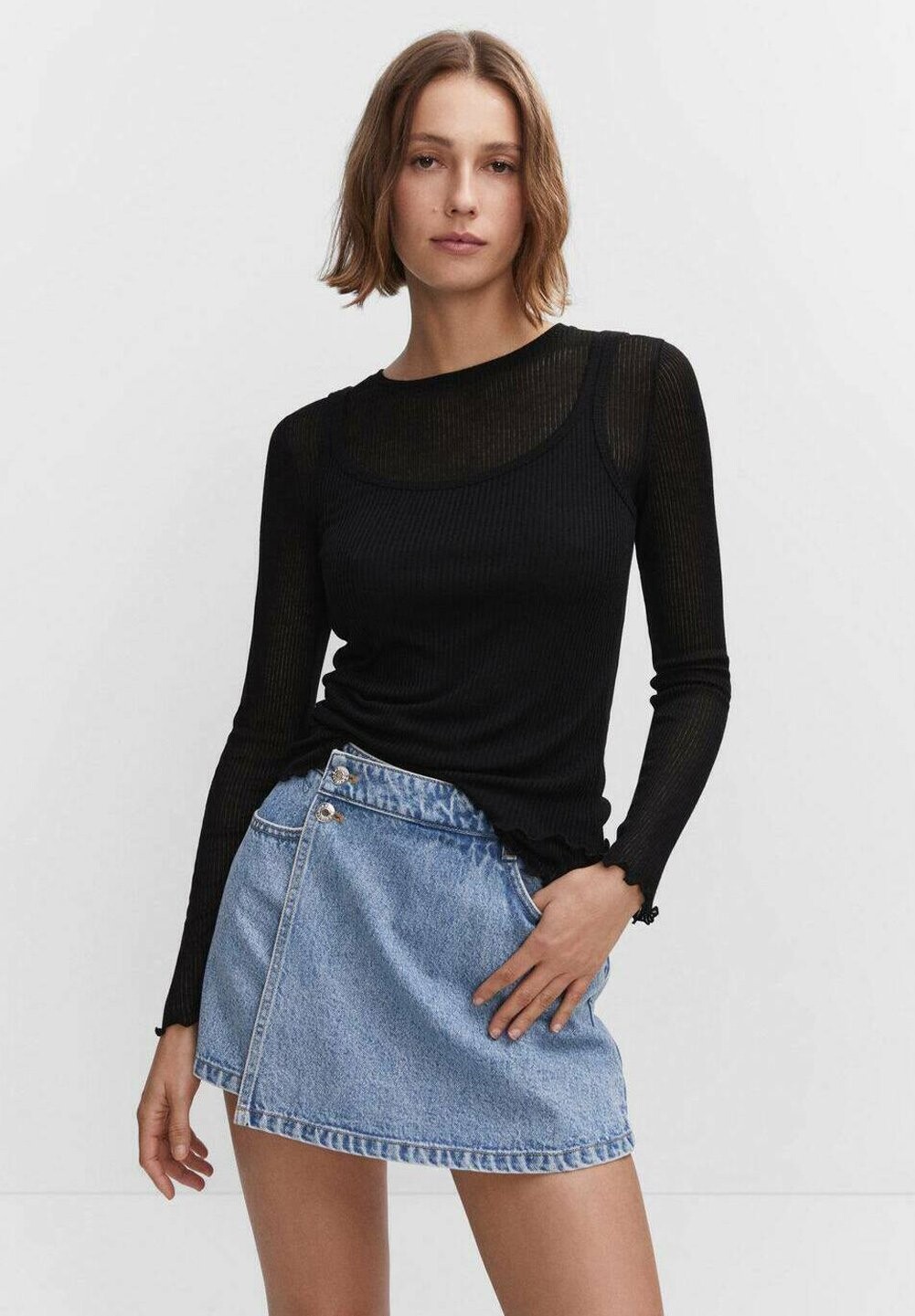 

Джинсовые шорты Mango