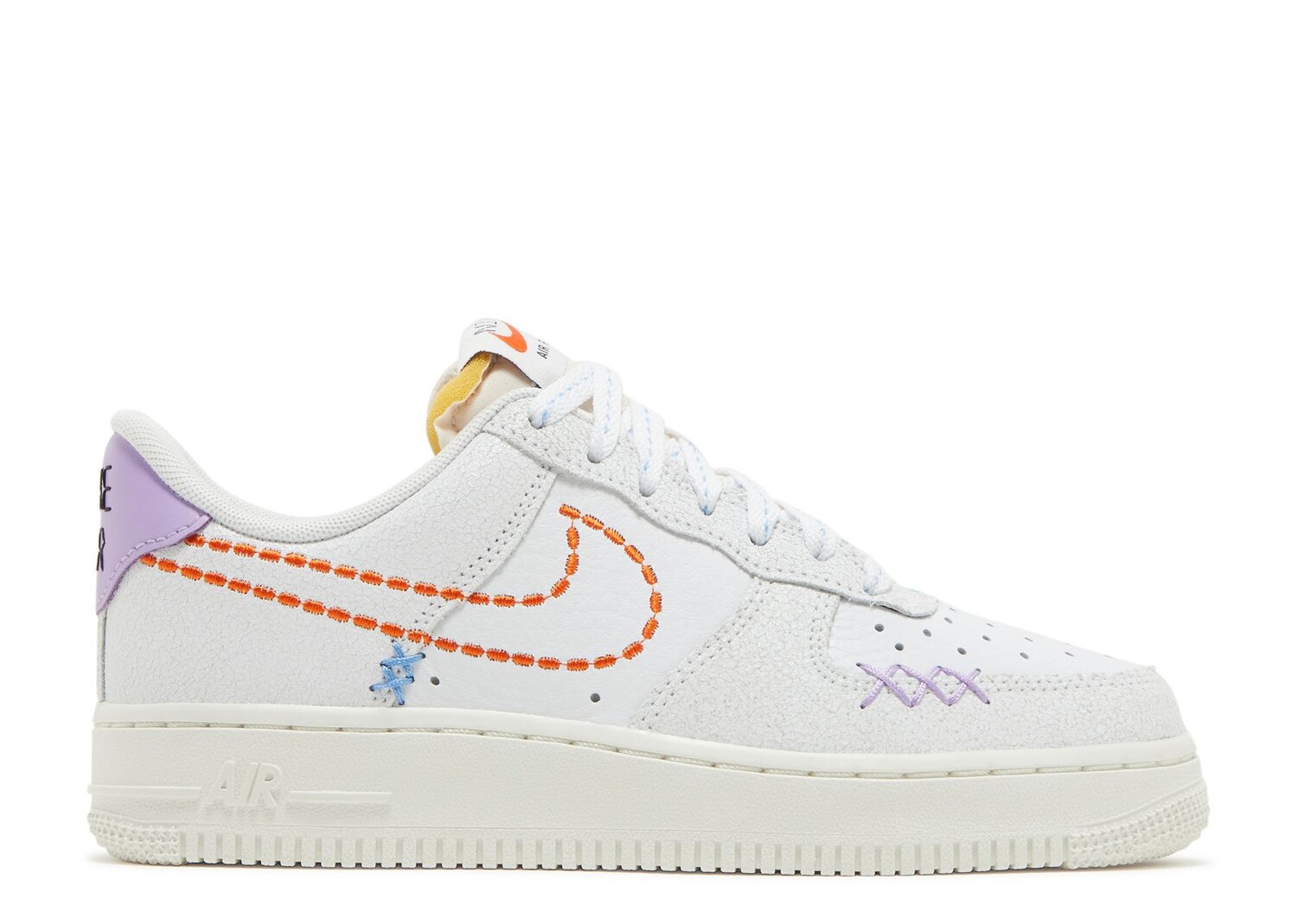 

Кроссовки Nike Wmns Air Force 1 '07 Se '101', белый
