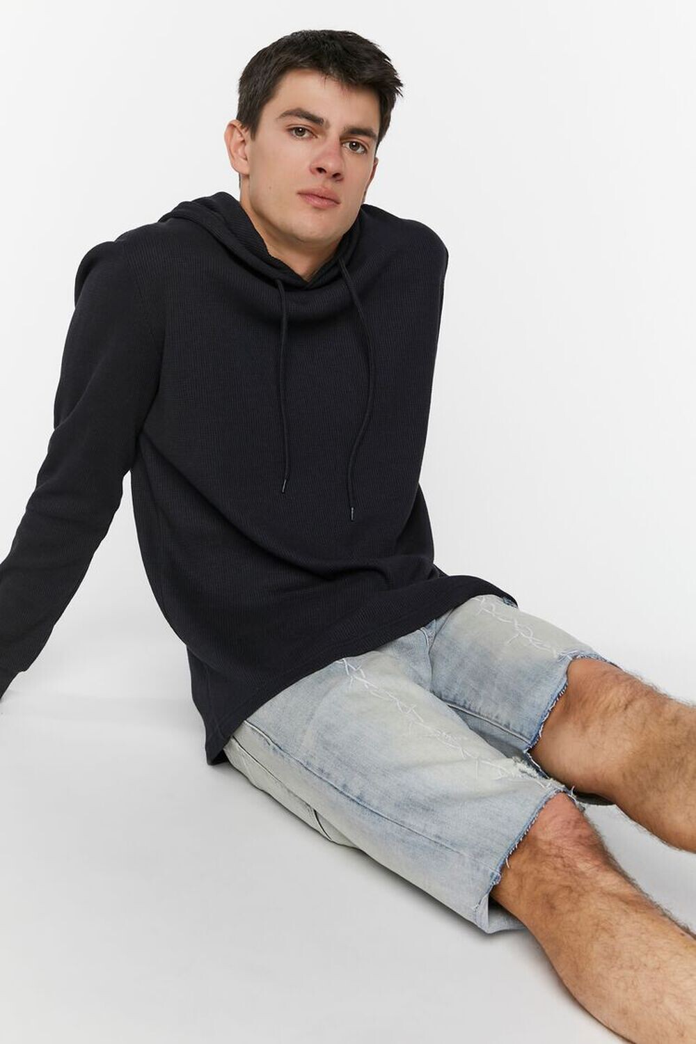 

Джинсовые шорты с вышивкой из колючей проволоки Forever 21, деним